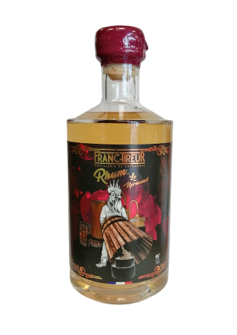 Rhum bottle Craft, without additives, organic, powerful, spicy notes, marked on pear and Normandy apple